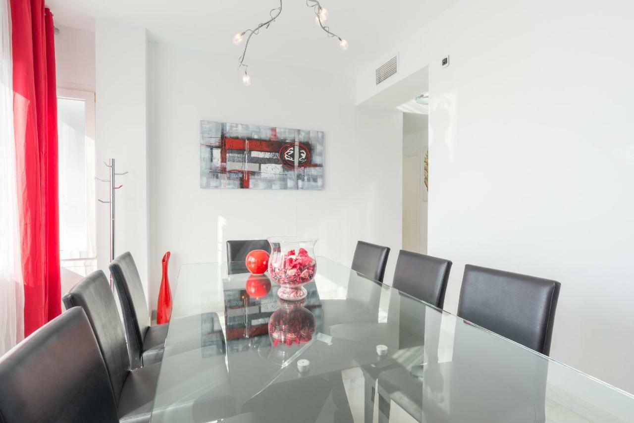Luxury Duplex- 7 Minutes From The Beach Torremolinos Ngoại thất bức ảnh